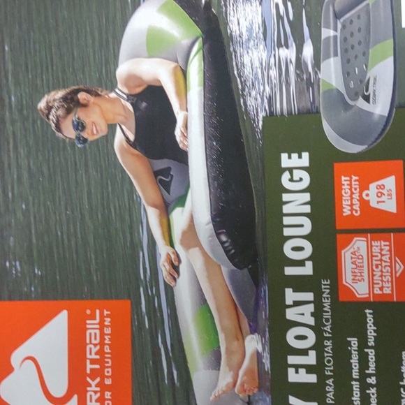 Ozark trail- Easy Float Lounge - Picture 5 of 6